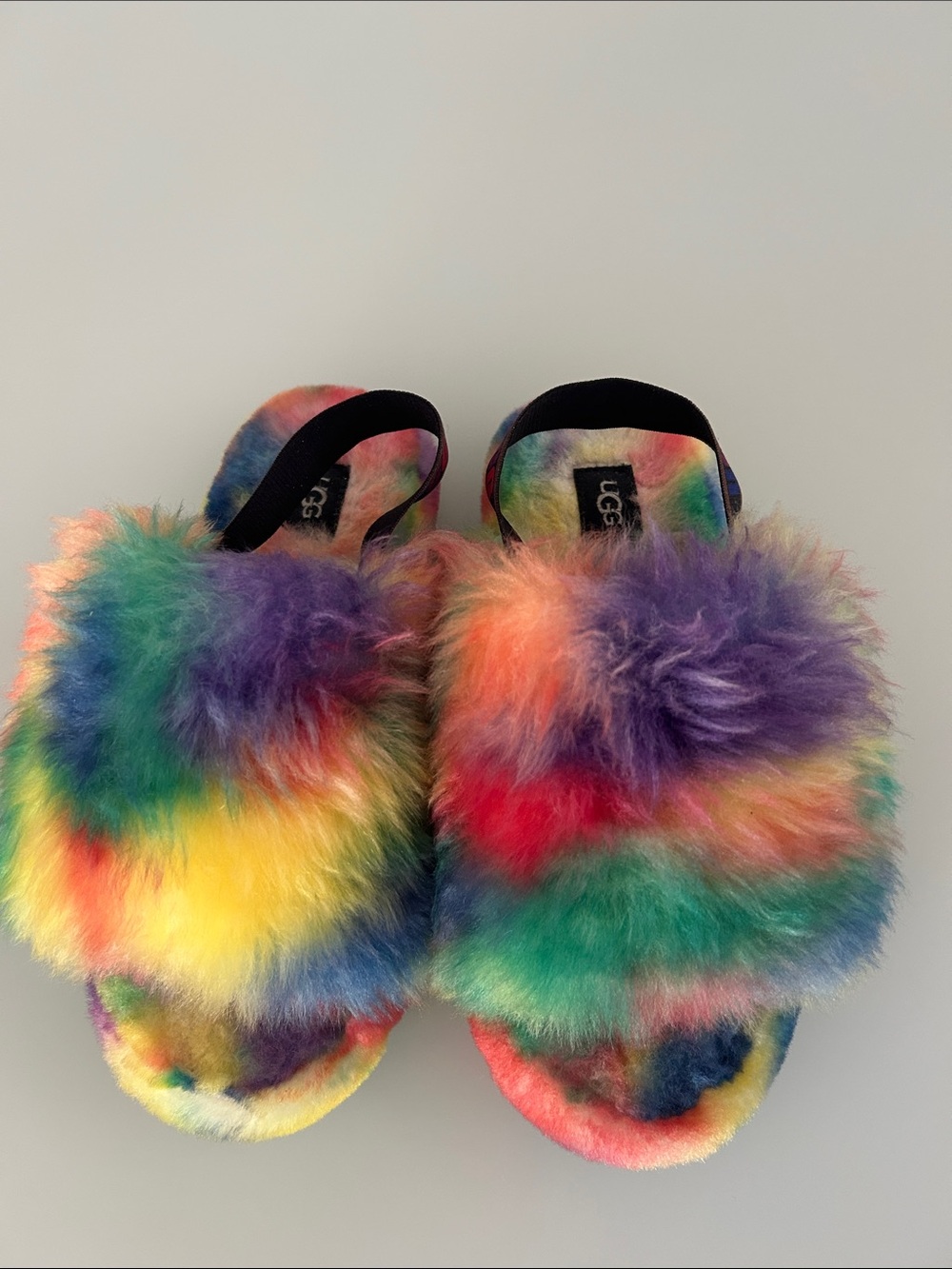 UGG Adult/Teen Rainbow Faux Fur Slide Sandals - Multicolor. Size: 5